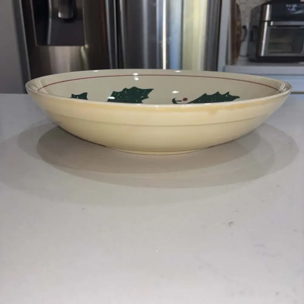 La Primula 12.5” Christmas Holly Bowl Salad Pasta Dish Made In Italy